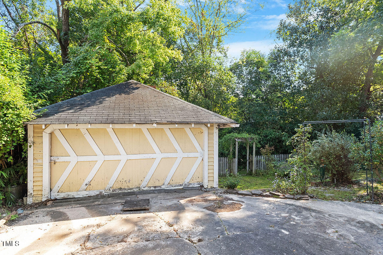 1104 North Gregson Street Durham, NC 27701 - Photo 40 of 45 1104 North Gregson Street P_05