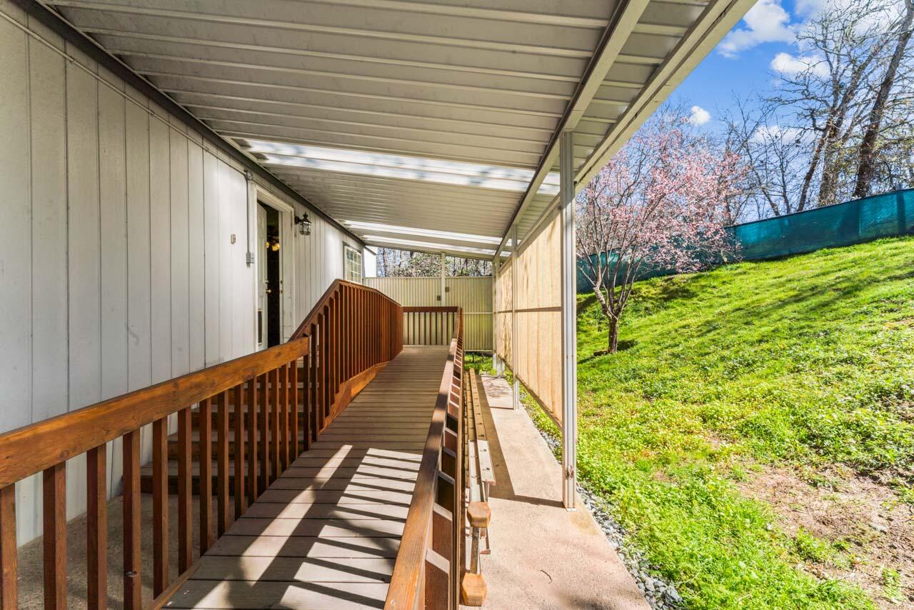 650 Three Pines Road Grants Pass, OR 97526 - Photo 30 of 48 a view of balcony
