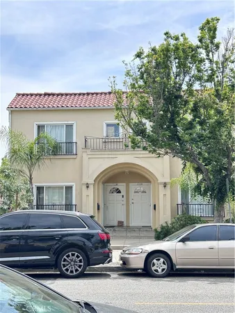 $2,695 | 204 East Maple Street, Glendale, CA 91205