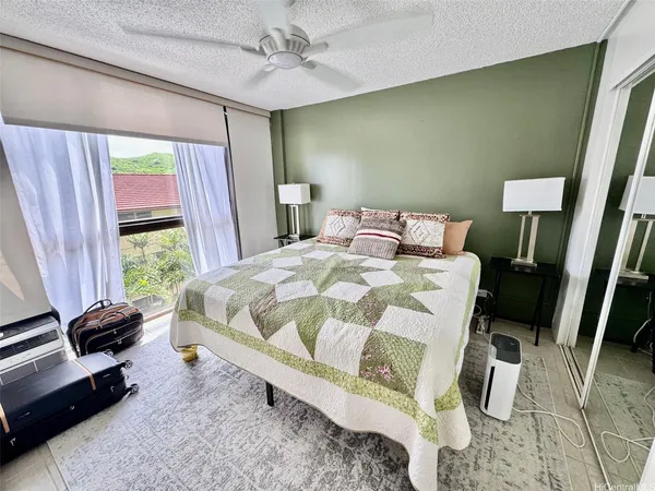 $3,200 | 322 Aoloa Street, Unit 404, Kailua, HI 96734