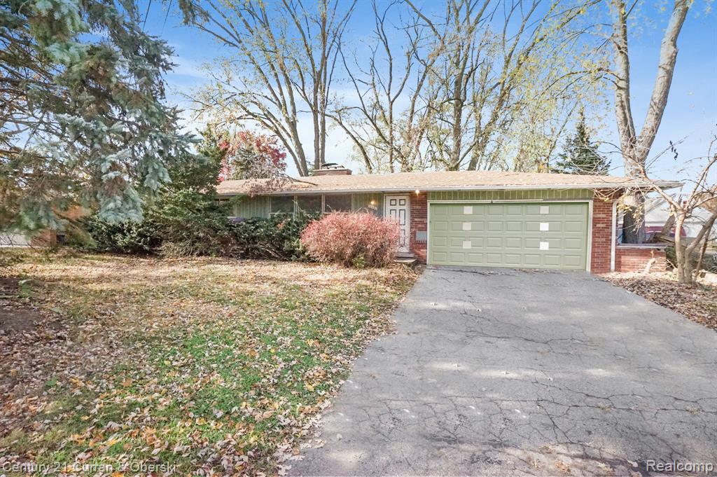 19051 Merriman Road Livonia, MI 48152 - Photo 1 of 24