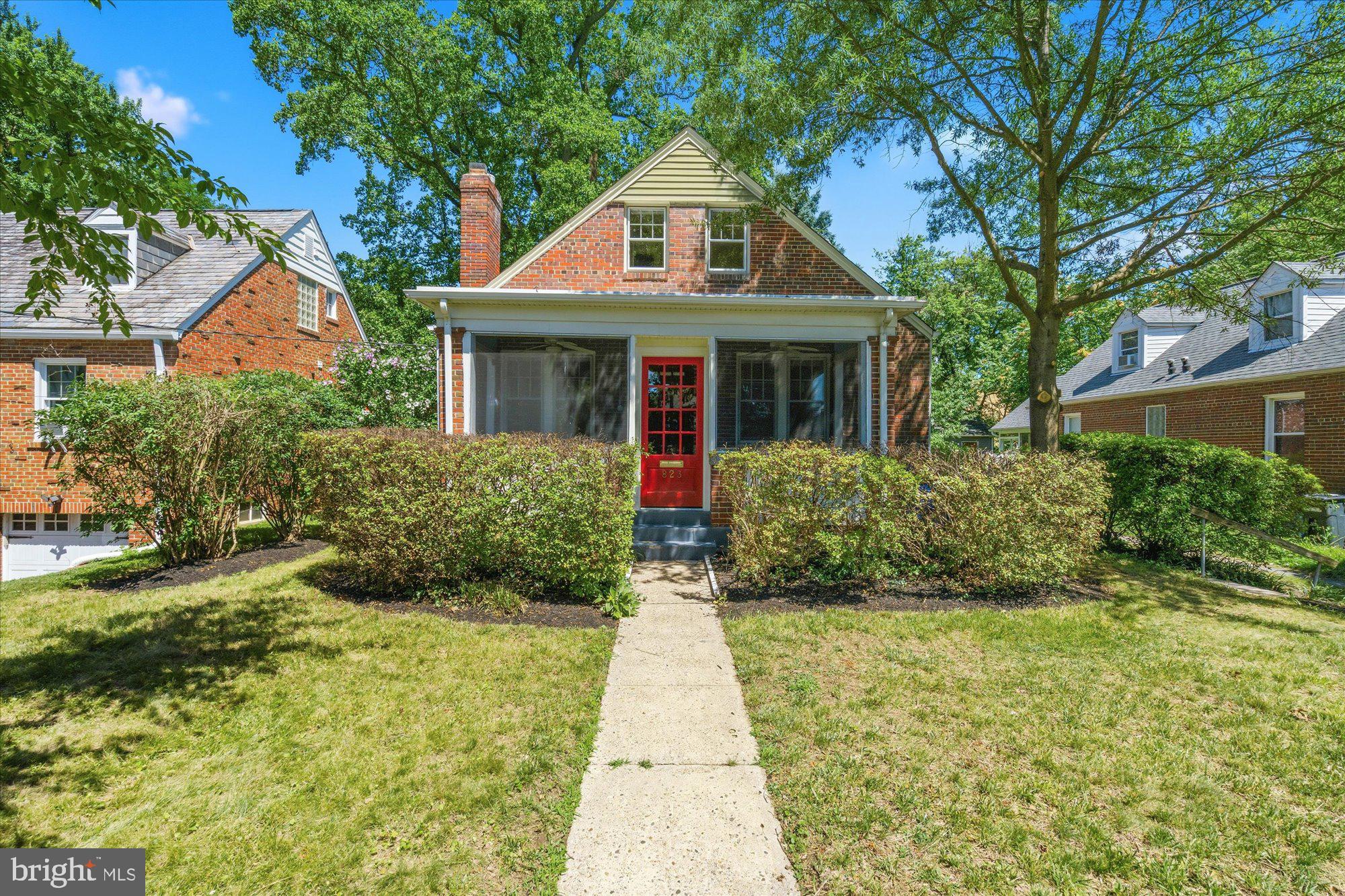 Welcome to 823 Bonifant Street!