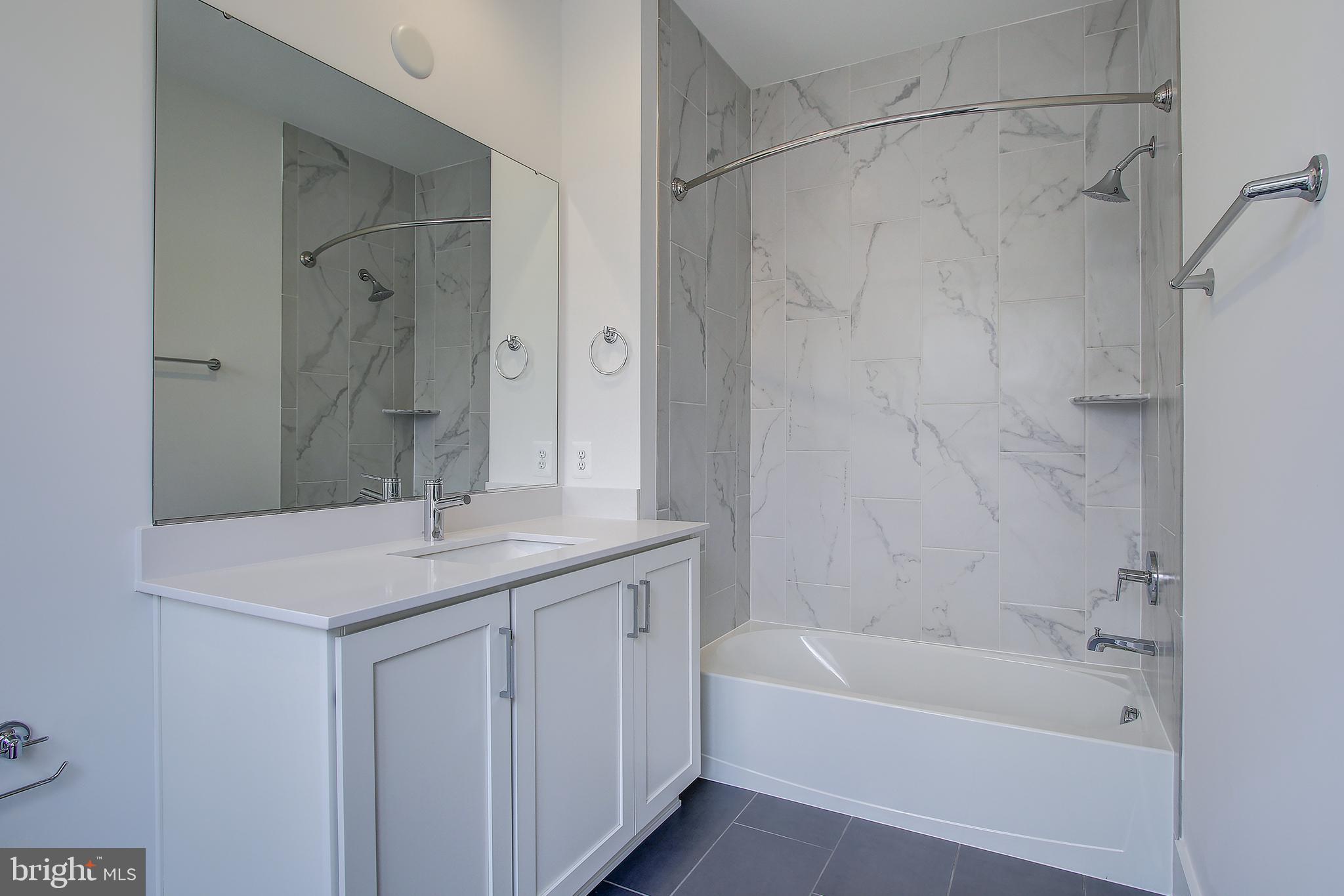 11306 Emerald Park Road Potomac, MD 20854 - Photo 24 of 42