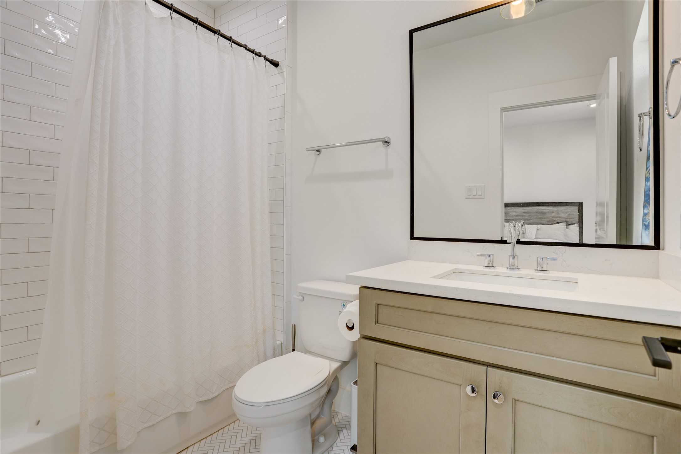 2013 Cochran Street Houston, TX 77009 - Photo 26 of 33