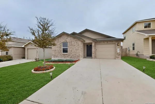 $1,595 | 1035 Cozumel Emerald, San Antonio, TX 78253