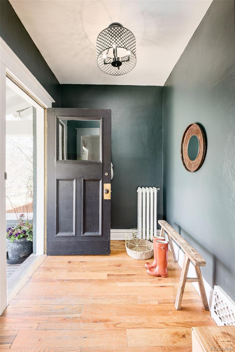 2648 Eudora Street Denver, CO 80207 - Photo 3 of 39