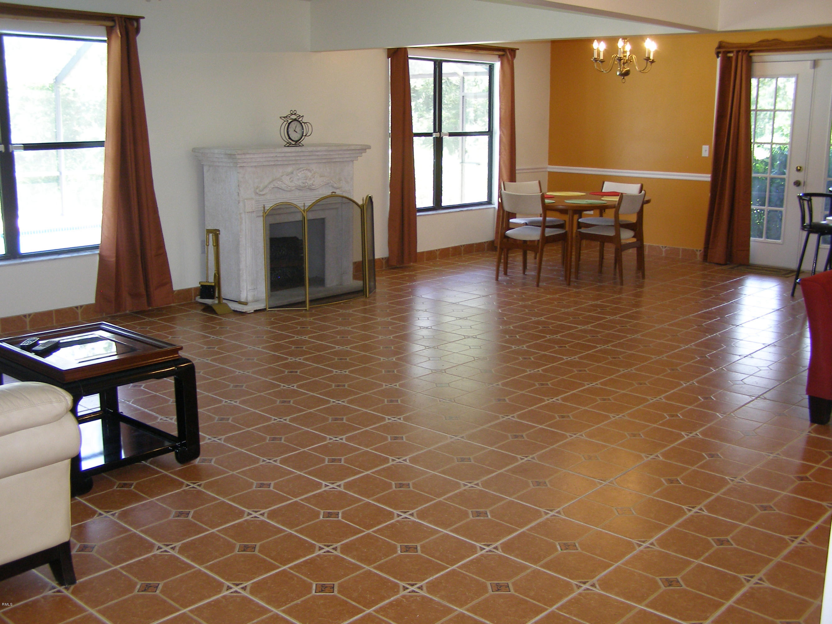 3550 South Jenkins Road Fort Pierce, FL 34981 - Photo 8 of 40 Great Room