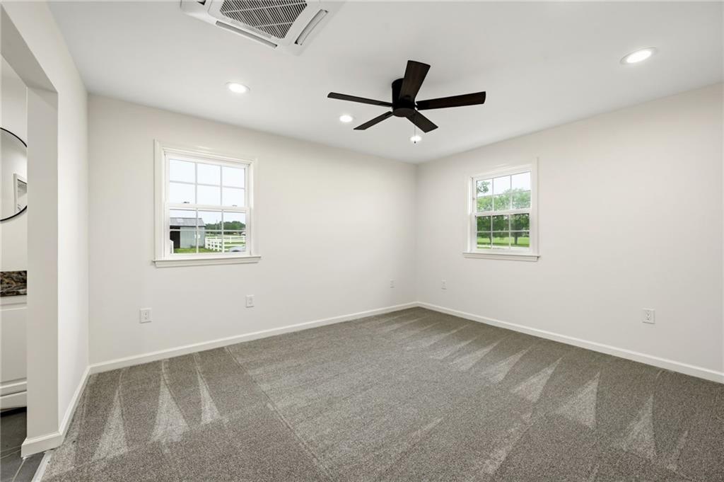 22922 Bedford Road Spring Hill, KS 66083 - Photo 20 of 38
