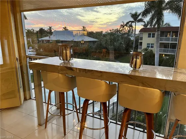 $7,000 | 1666 Osprey Avenue, Unit 203, Naples, FL 34102