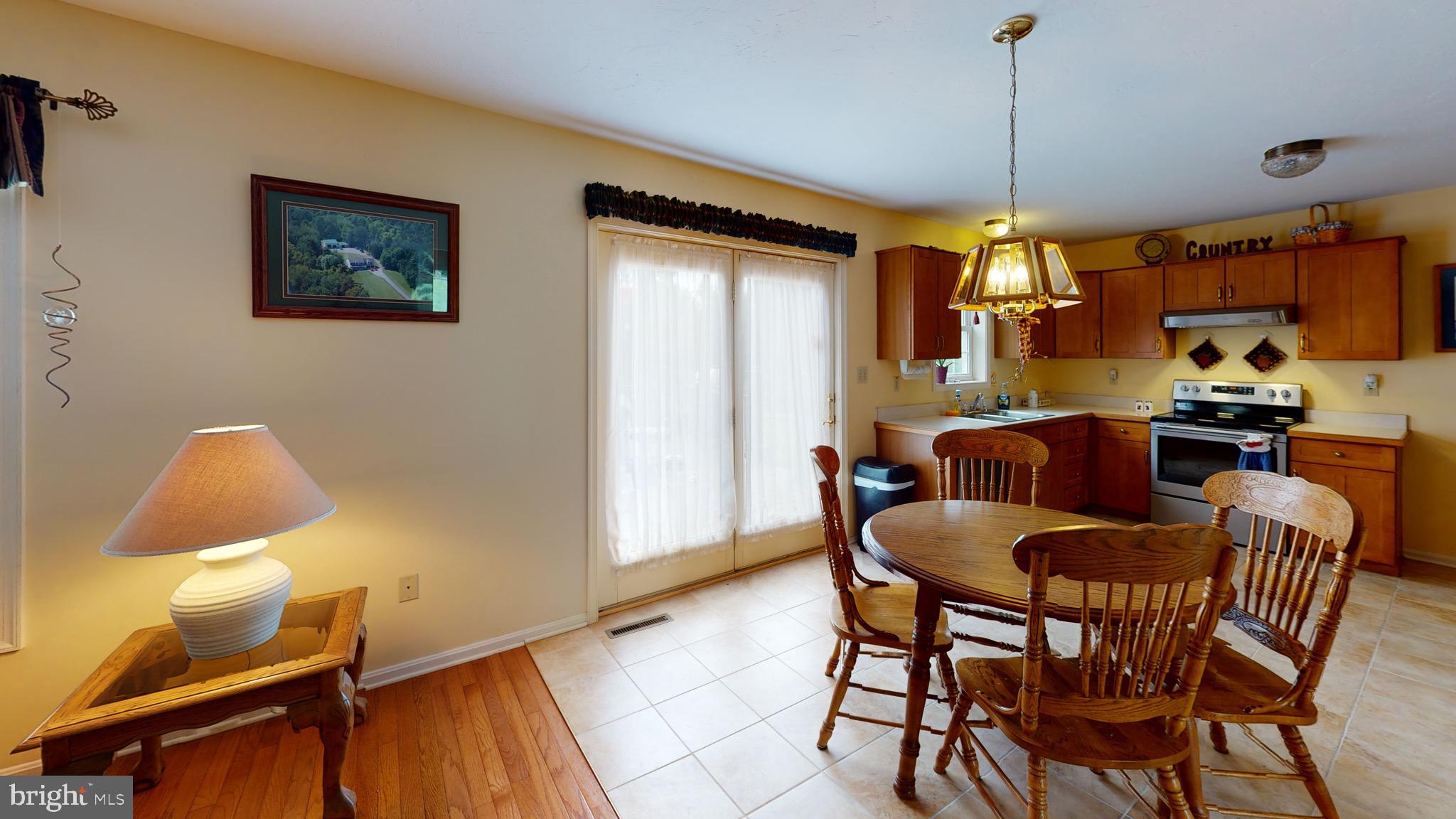 8353 Orchard Road Thomasville, PA 17364 - Photo 4 of 79 Gallery Image 4