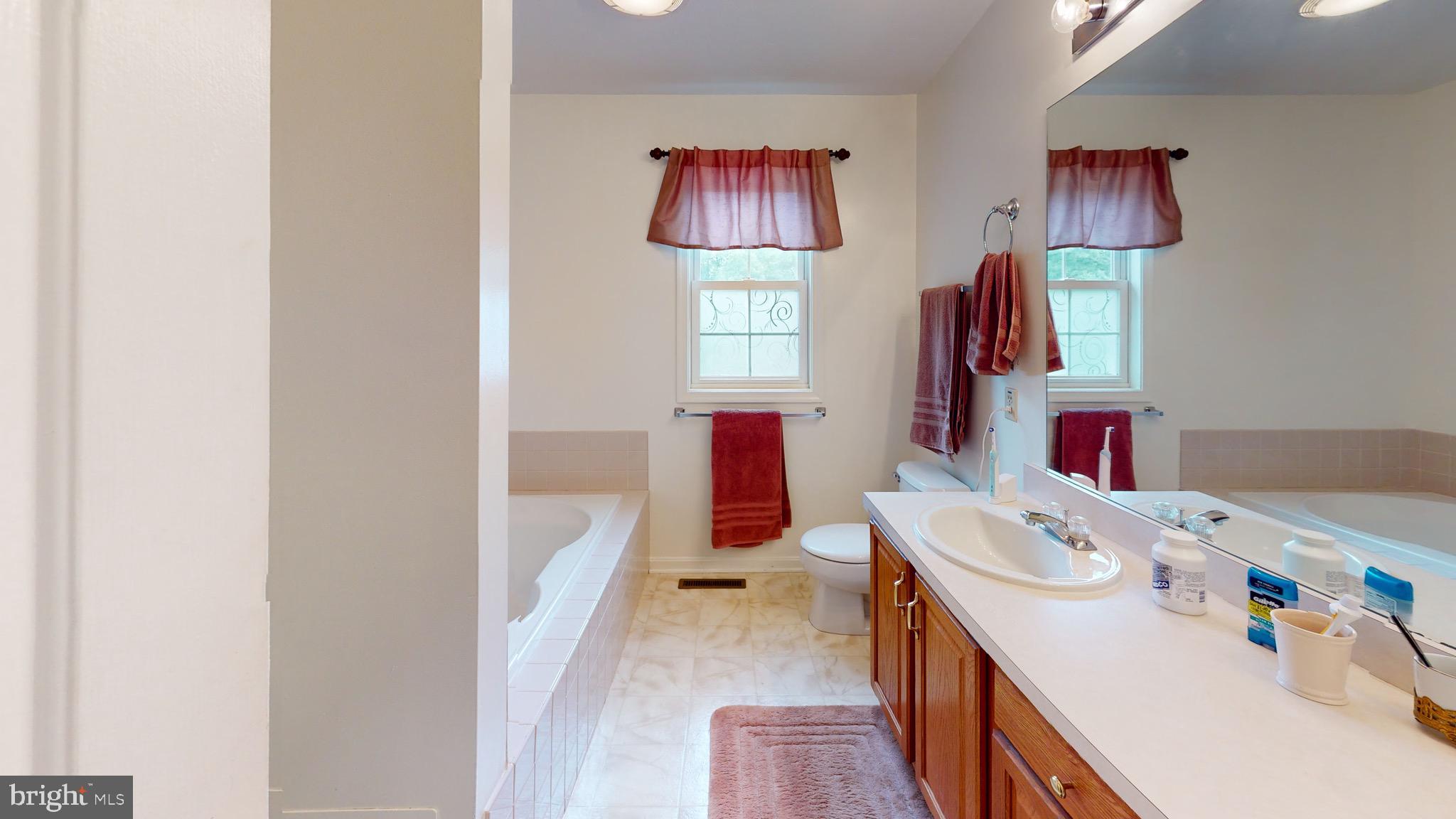 8353 Orchard Road Thomasville, PA 17364 - Photo 6 of 79 Gallery Image 6