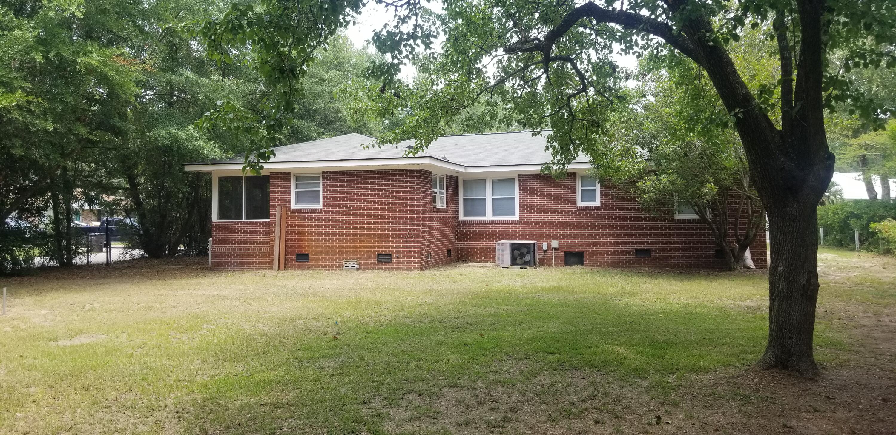 1439 Allen Street Mount Pleasant, SC 29464 - Photo 3 of 31