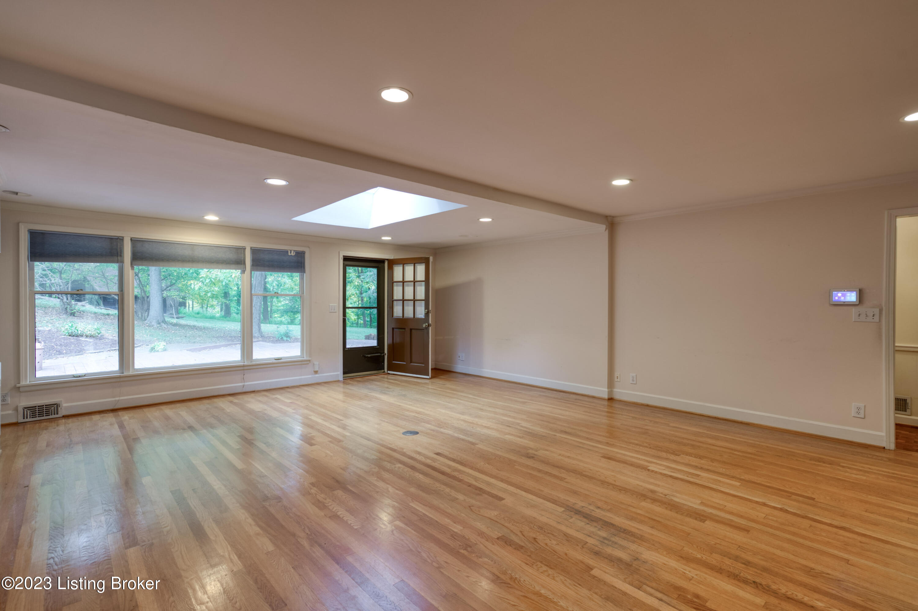 6205 Orion Road Louisville, KY 40222 - Photo 12 of 45 021 - 20231019 05165