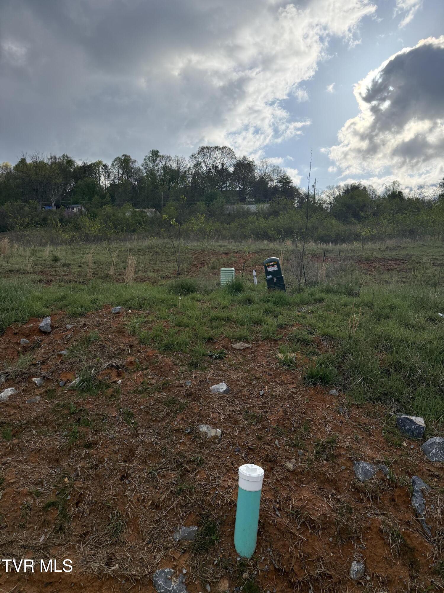 805 Granby Road, Unit 15 Kingsport, TN 37660 - Photo 2 of 5 IMG_0095