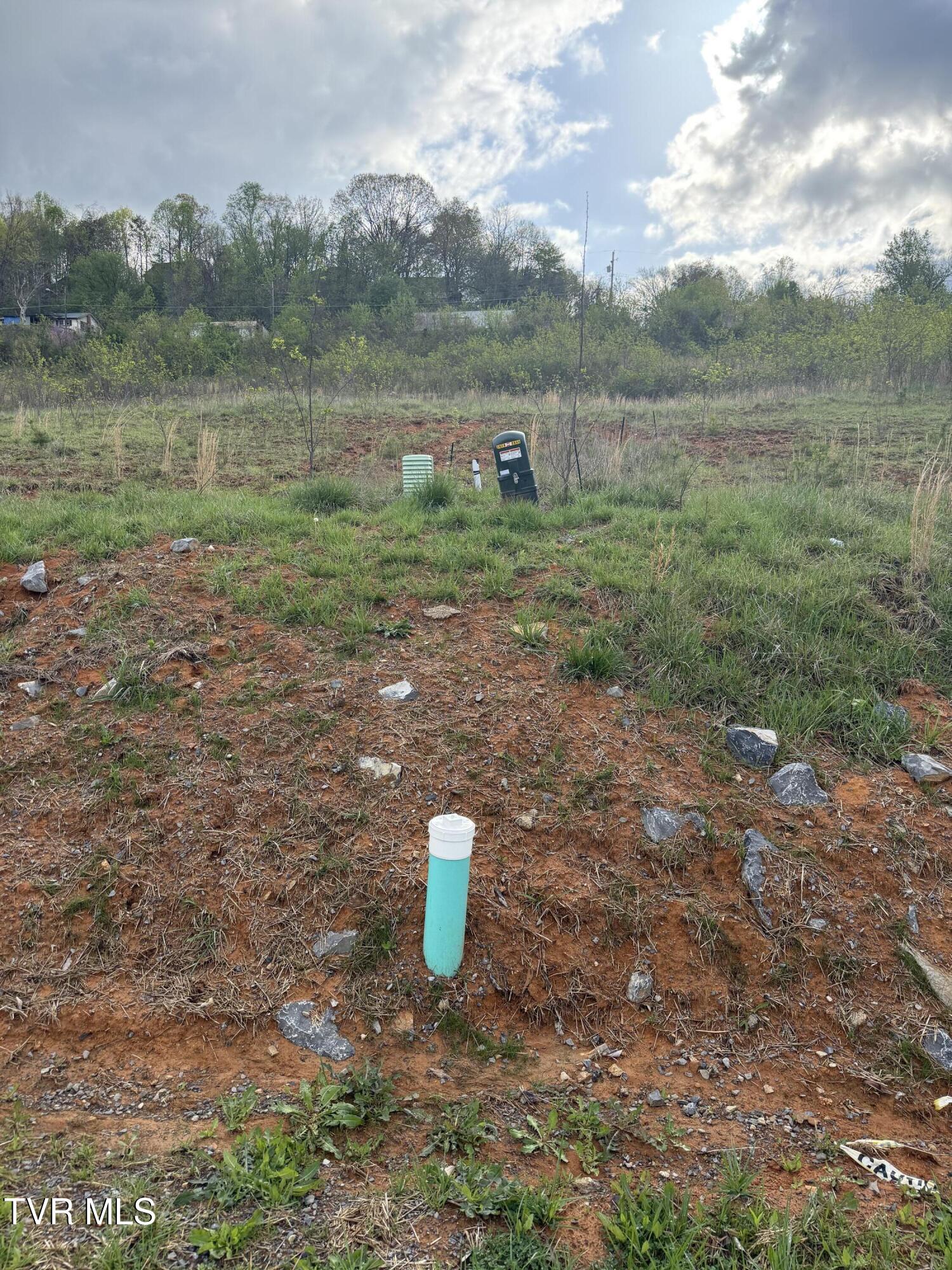 805 Granby Road, Unit 15 Kingsport, TN 37660 - Photo 4 of 5 IMG_0097