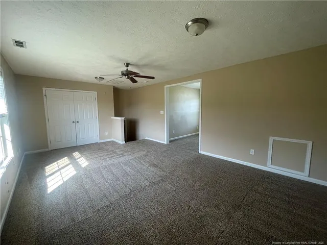 $1,950 | 6617 Valley Falls Road, Hope Mills, NC 28348