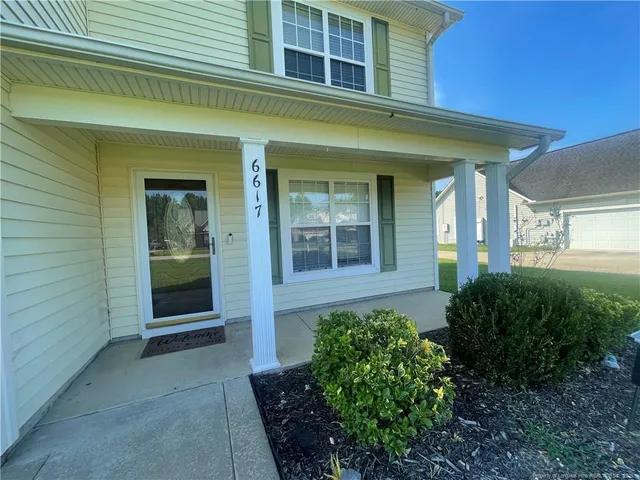 $1,950 | 6617 Valley Falls Road, Hope Mills, NC 28348