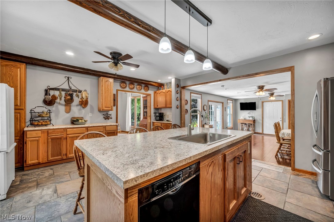 2250 Claus Road Vermilion, OH 44089 - Photo 13 of 32