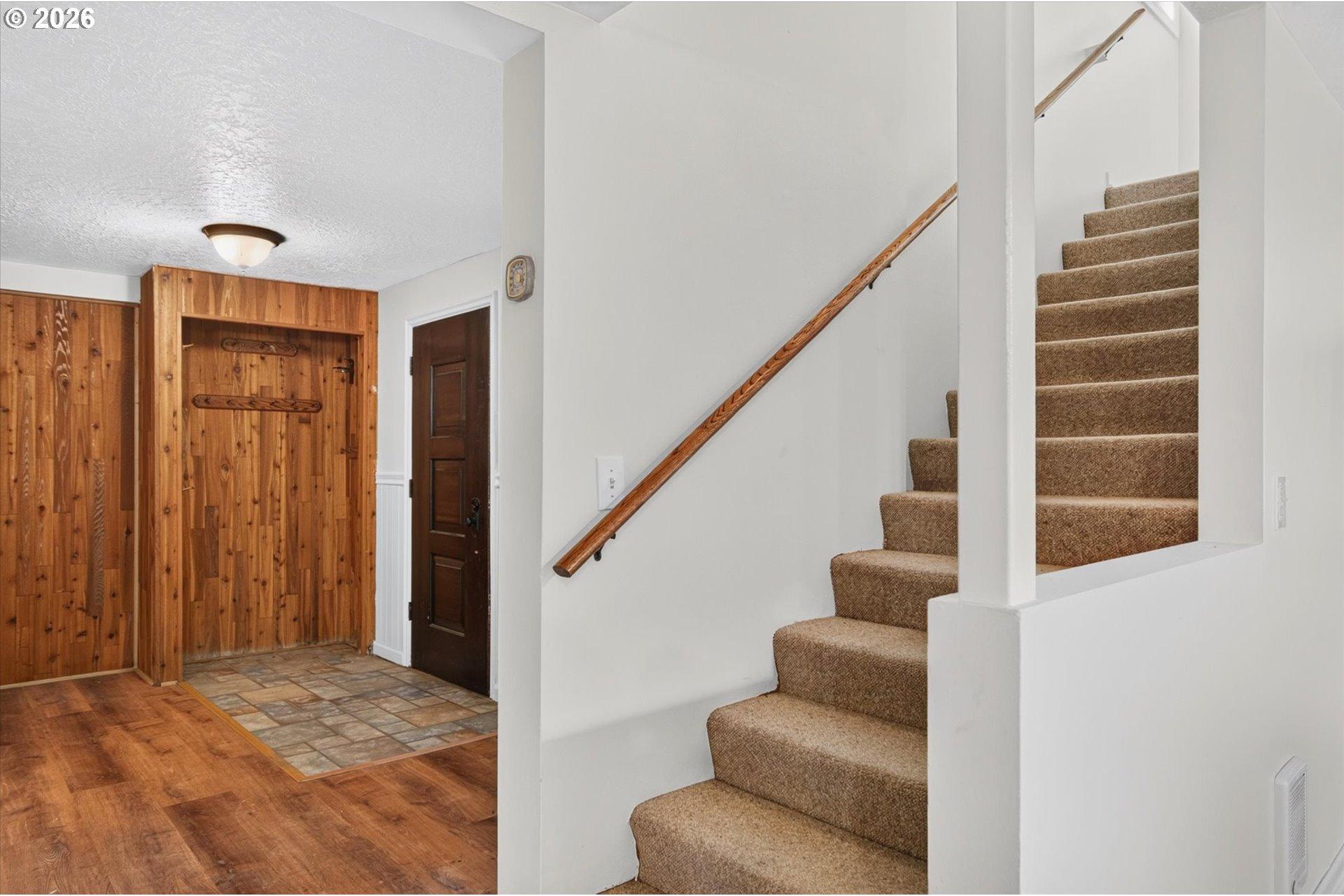 14540 Northwest Cornelius Pass Road Portland, OR 97231 - Photo 2 of 48 Entrance/Foyer