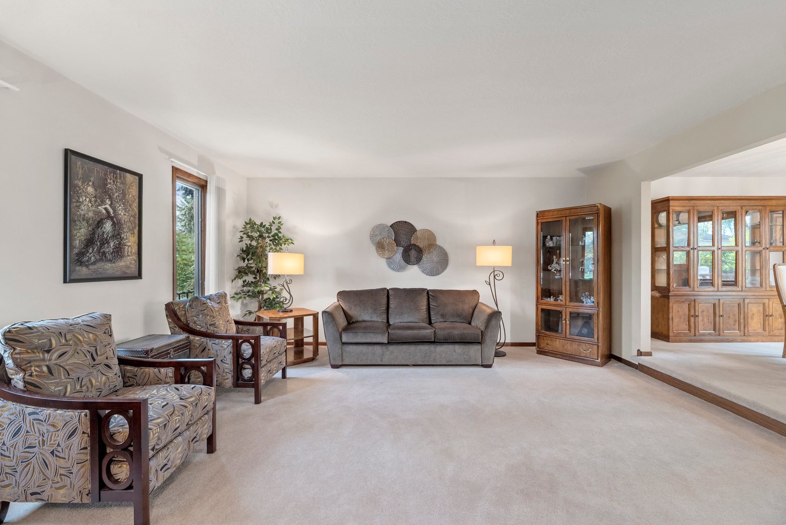 1133 Old Fence Road Addison, IL 60101 - Photo 5 of 29 a living room with furniture rug and window