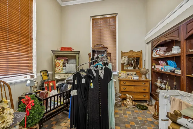 a view of walk in closet