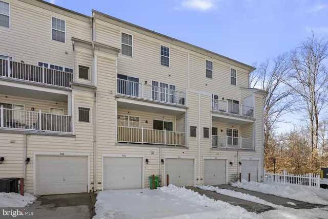 $425,000 | 904 Pine Forest Lane, Upper Marlboro, MD 20774