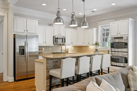 $795,000 | 1015 Westhaven Boulevard, Unit 210, Franklin, TN 37064