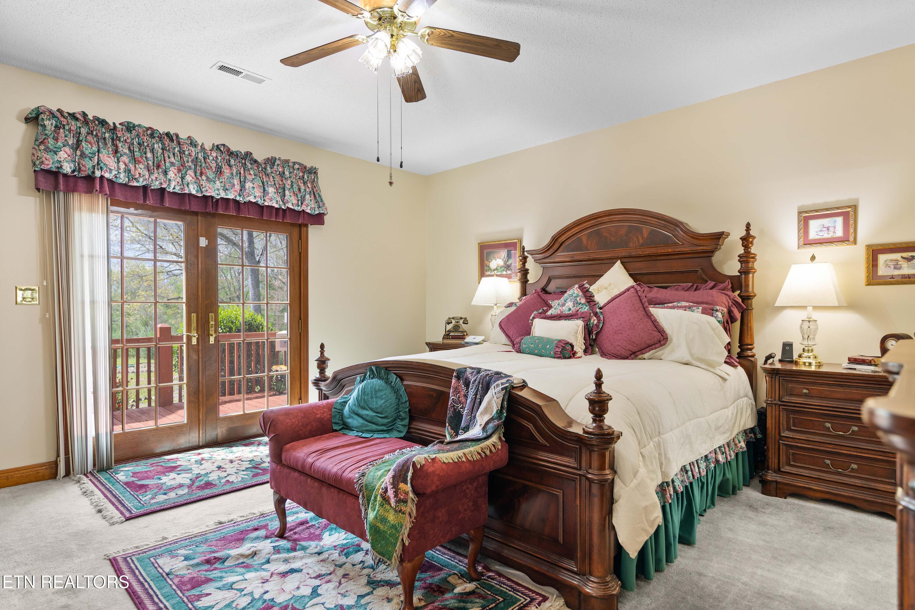 300 Lowe Road Huntsville, TN 37756 - Photo 24 of 60 030A1908