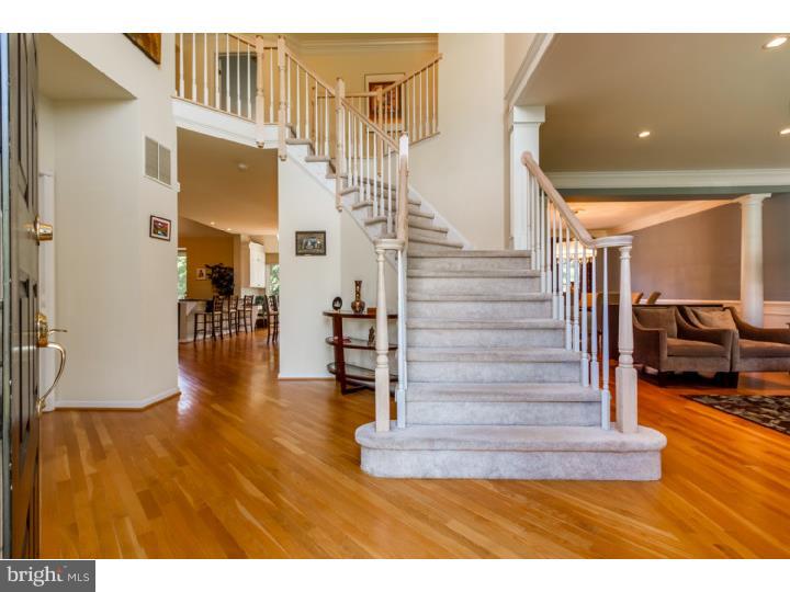 39 Apple Orchard Road Moorestown, NJ 08057 - Photo 2 of 25 Foyer