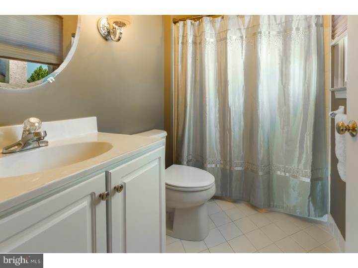 39 Apple Orchard Road Moorestown, NJ 08057 - Photo 16 of 25 Bathroom