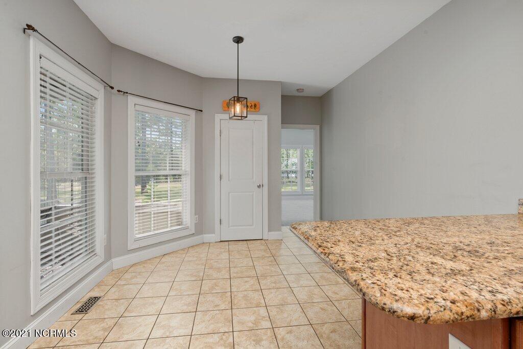 202 Whimbrel Way Hampstead, NC 28443 - Photo 17 of 48 DSC07498.jpg-SMALL