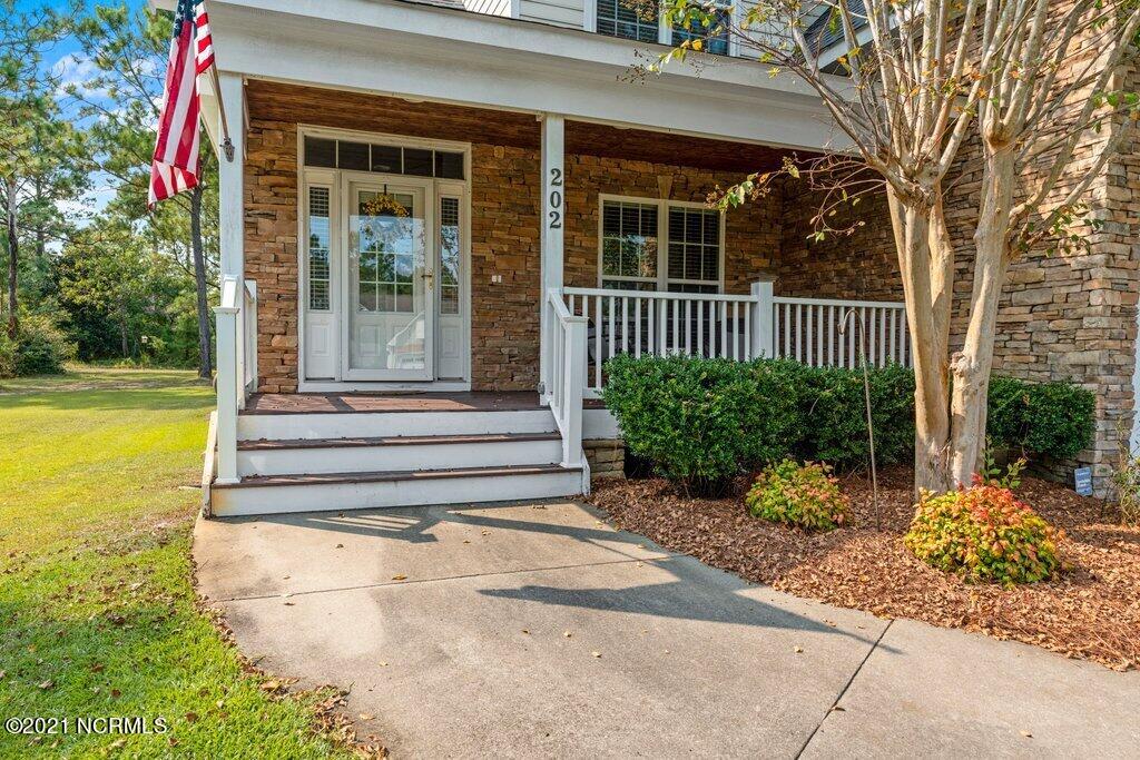 202 Whimbrel Way Hampstead, NC 28443 - Photo 2 of 48 DSC07424.jpg-SMALL