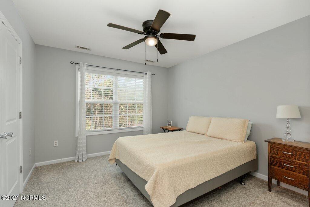 202 Whimbrel Way Hampstead, NC 28443 - Photo 27 of 48 DSC07545.jpg-SMALL