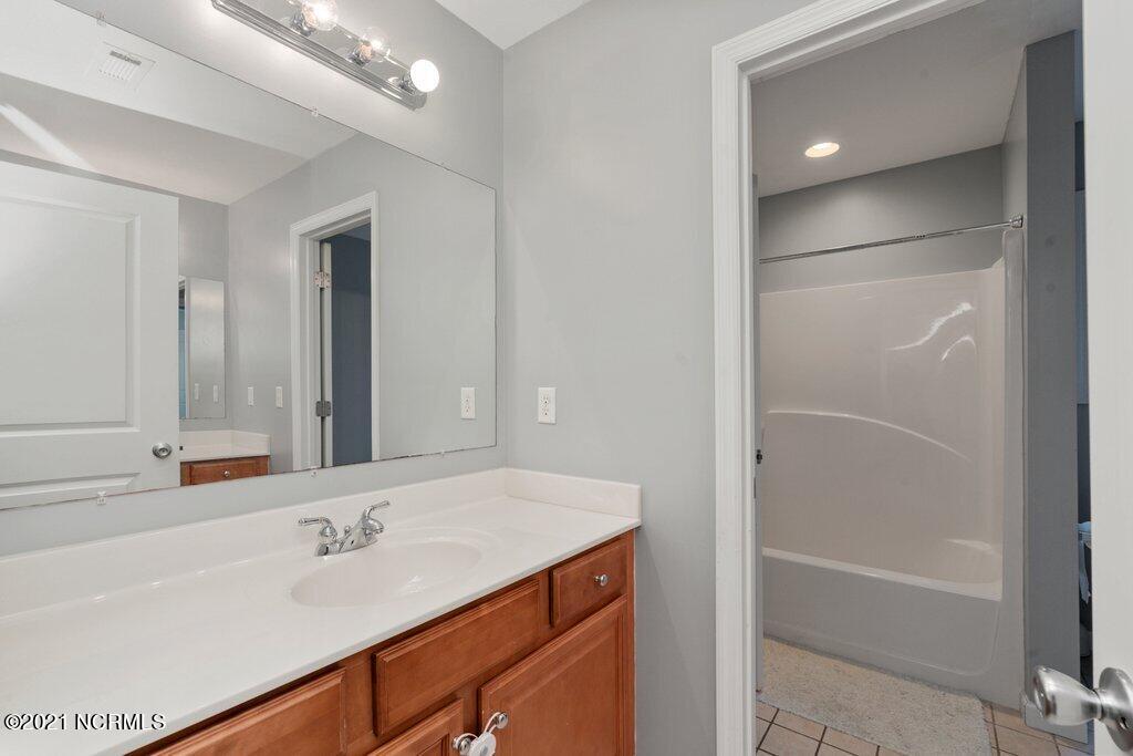 202 Whimbrel Way Hampstead, NC 28443 - Photo 35 of 48 DSC07578.jpg-SMALL