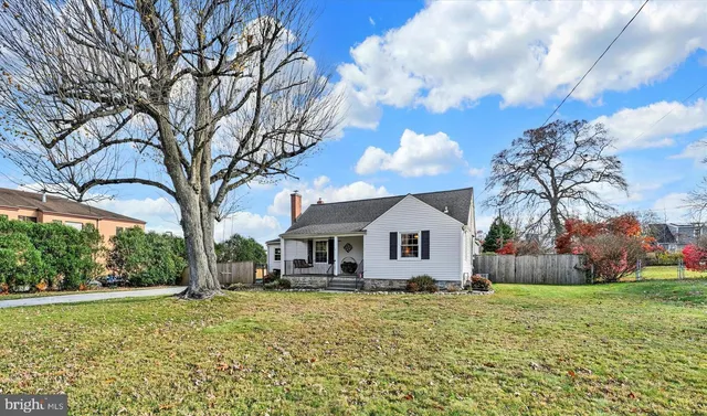 $475,000 | 9 Othoridge Road, Lutherville-Timonium, MD 21093