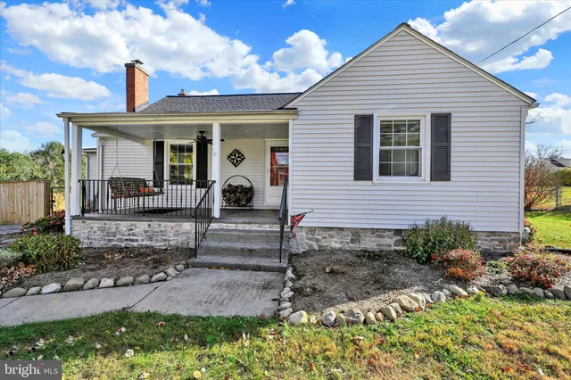 $475,000 | 9 Othoridge Road, Lutherville-Timonium, MD 21093