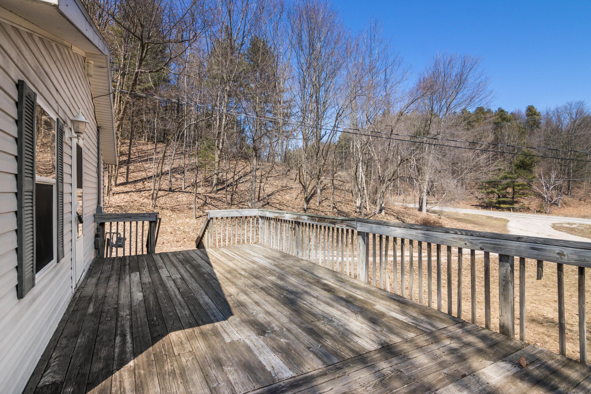 11153 Center Road Traverse City, MI 49686 - Photo 6 of 25