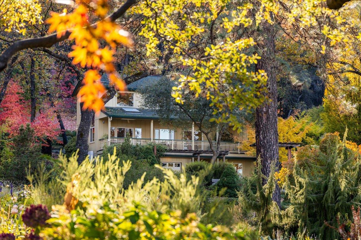 14446 Perimeter Road Grass Valley, CA 95949 - Photo 18 of 71 Gallery Image 18