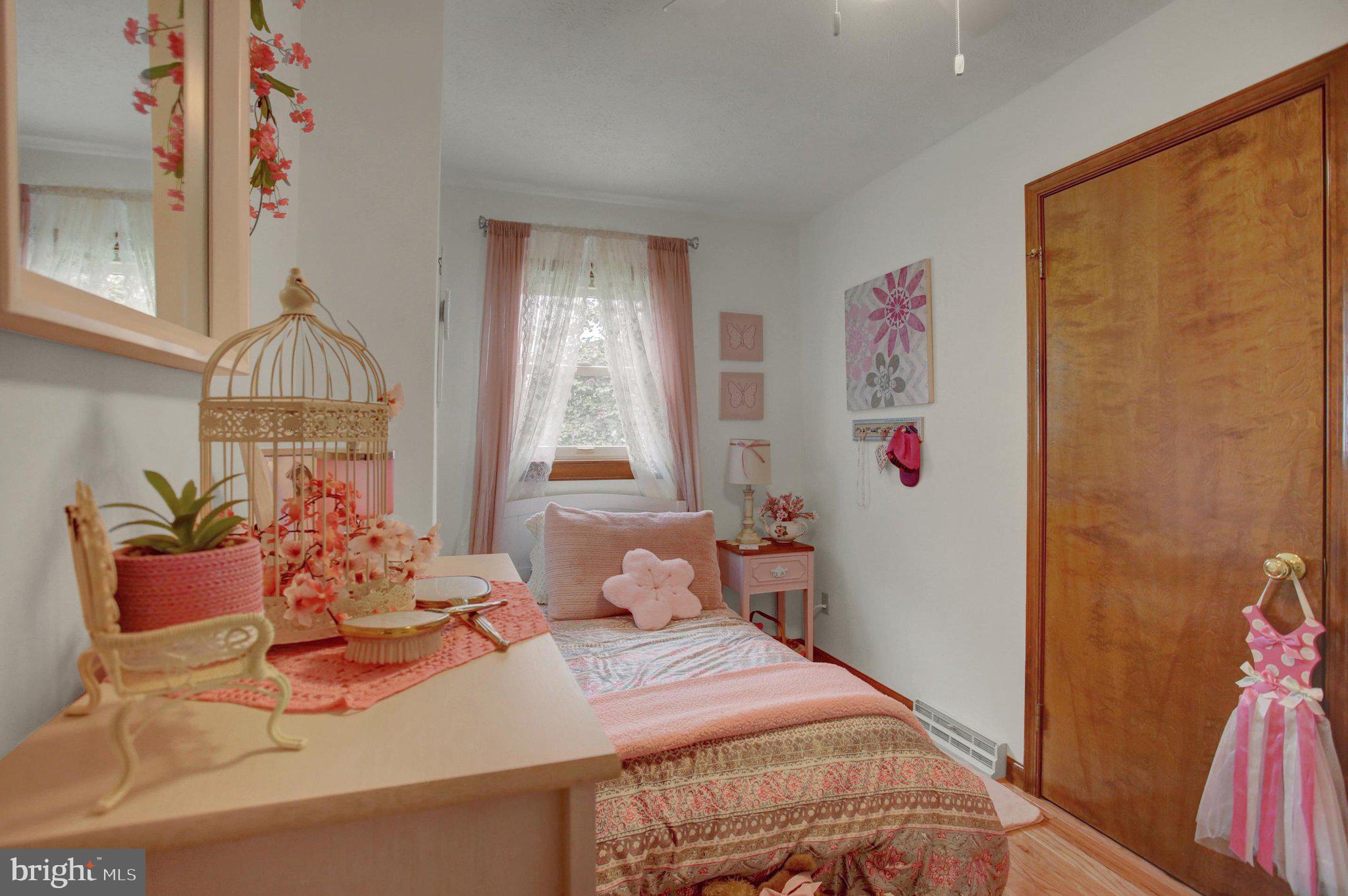 1461 Roxbury Road Shippensburg, PA 17257 - Photo 20 of 45 bedroom 3
