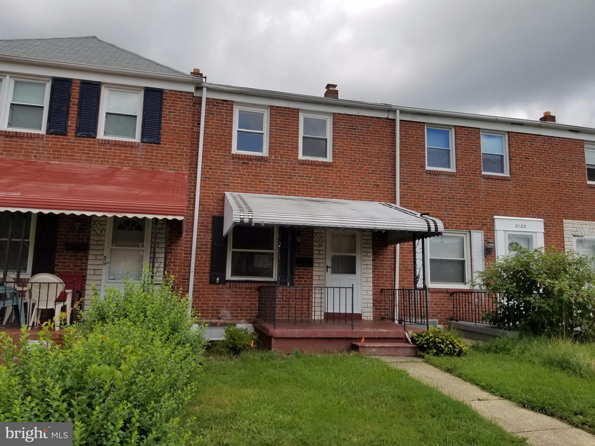 2121 Coralthorn Road Baltimore, MD 21220 - Photo 3 of 23 Exterior (Front)