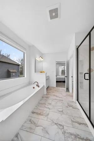 $775,000 | 209 Haver Hill Drive, Lake St. Louis, MO 63367