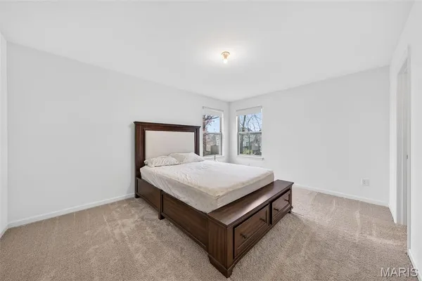 $775,000 | 209 Haver Hill Drive, Lake St. Louis, MO 63367