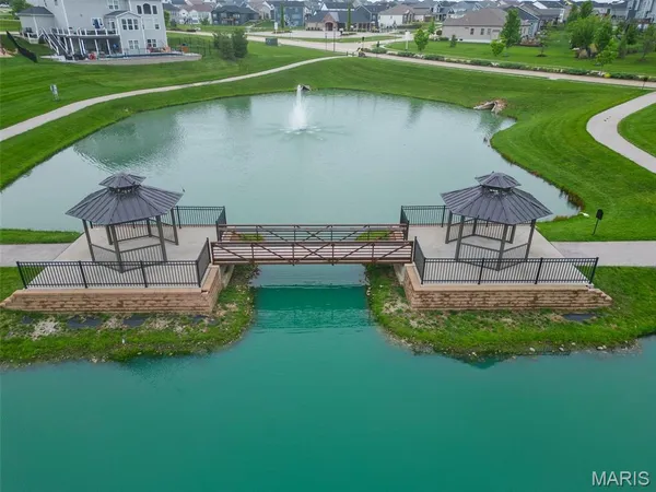 $775,000 | 209 Haver Hill Drive, Lake St. Louis, MO 63367