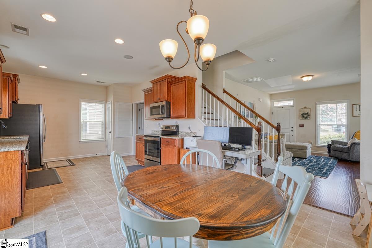 191 Eventine Way Boiling Springs, SC 29316 - Photo 4 of 15 Gallery Image 4