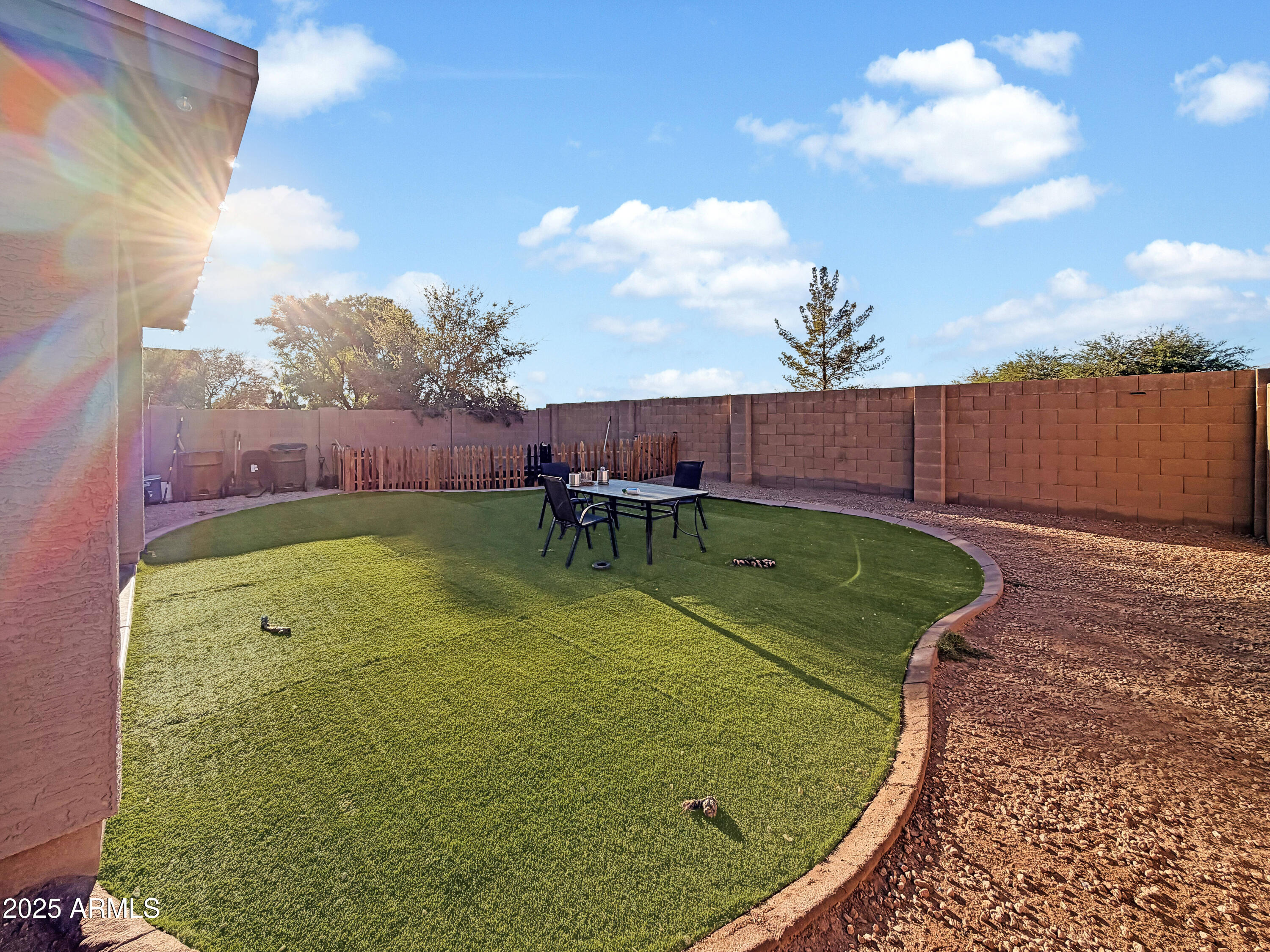 166 South 18 TH Street Coolidge, AZ 85128 - Photo 27 of 31 a view of a backyard