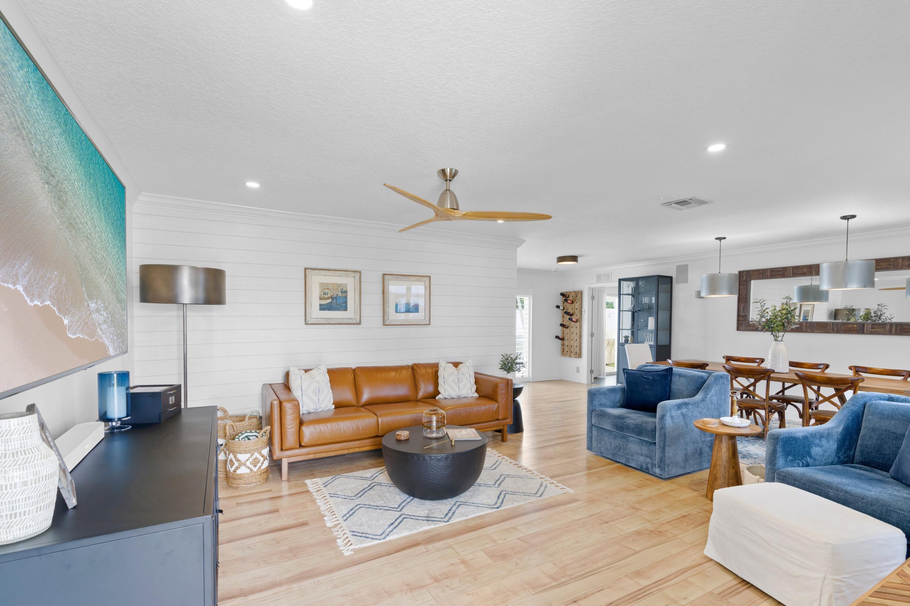 1609 Northwest 8th Street Boca Raton, FL 33486 - Photo 4 of 39 Living/Dining