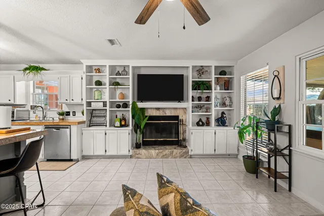 $381,500 | 116 Sandollar Drive, Panama City, FL 32408