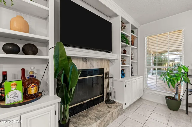 $381,500 | 116 Sandollar Drive, Panama City, FL 32408