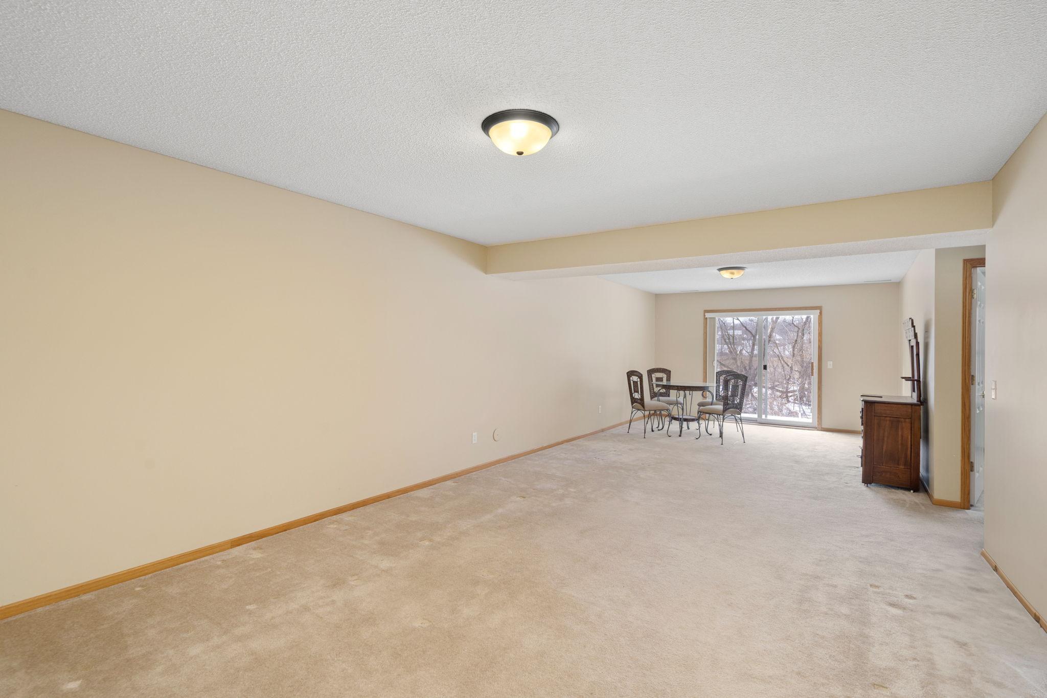 8042 Autumn Ridge Way Chanhassen, MN 55317 - Photo 20 of 28