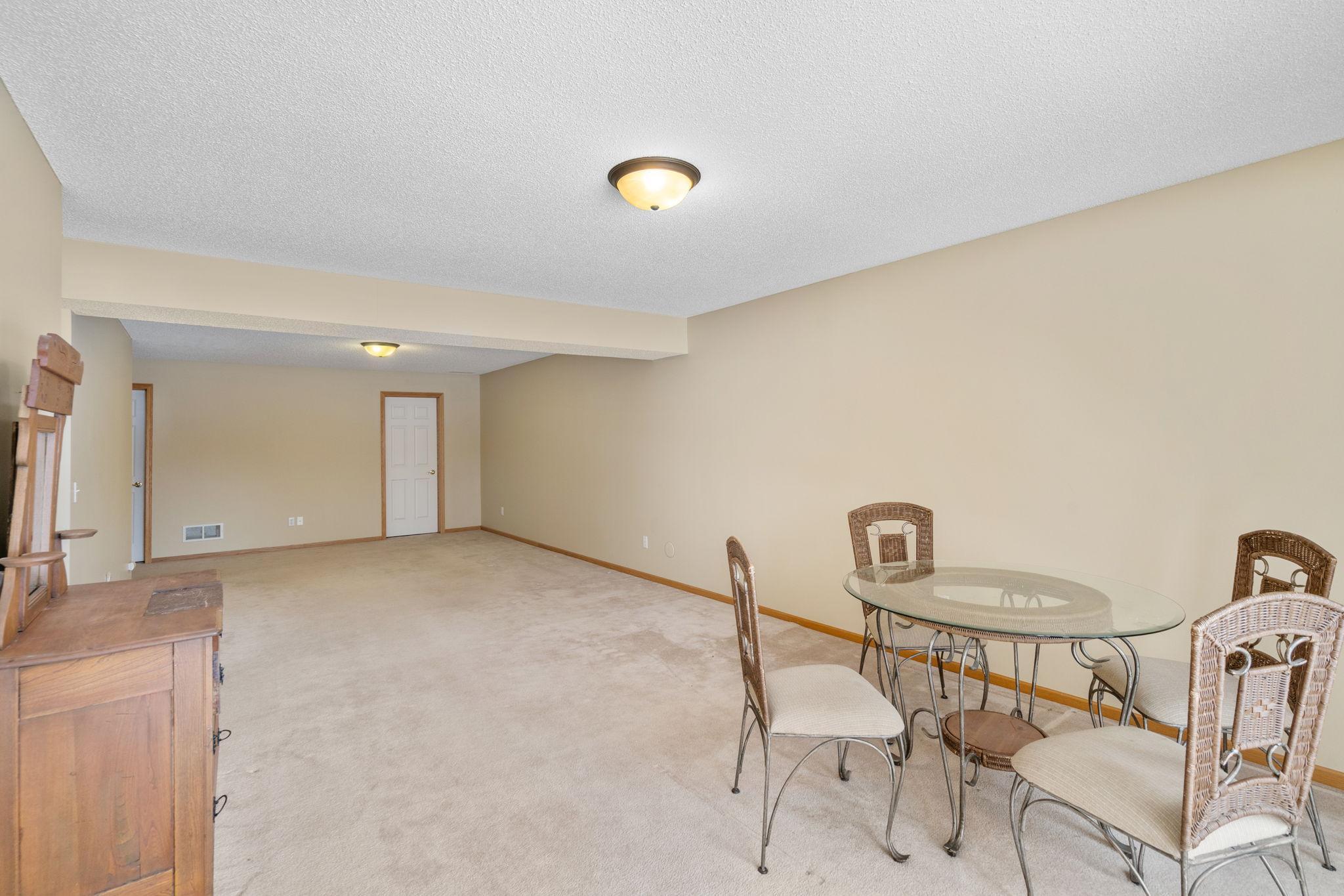 8042 Autumn Ridge Way Chanhassen, MN 55317 - Photo 21 of 28